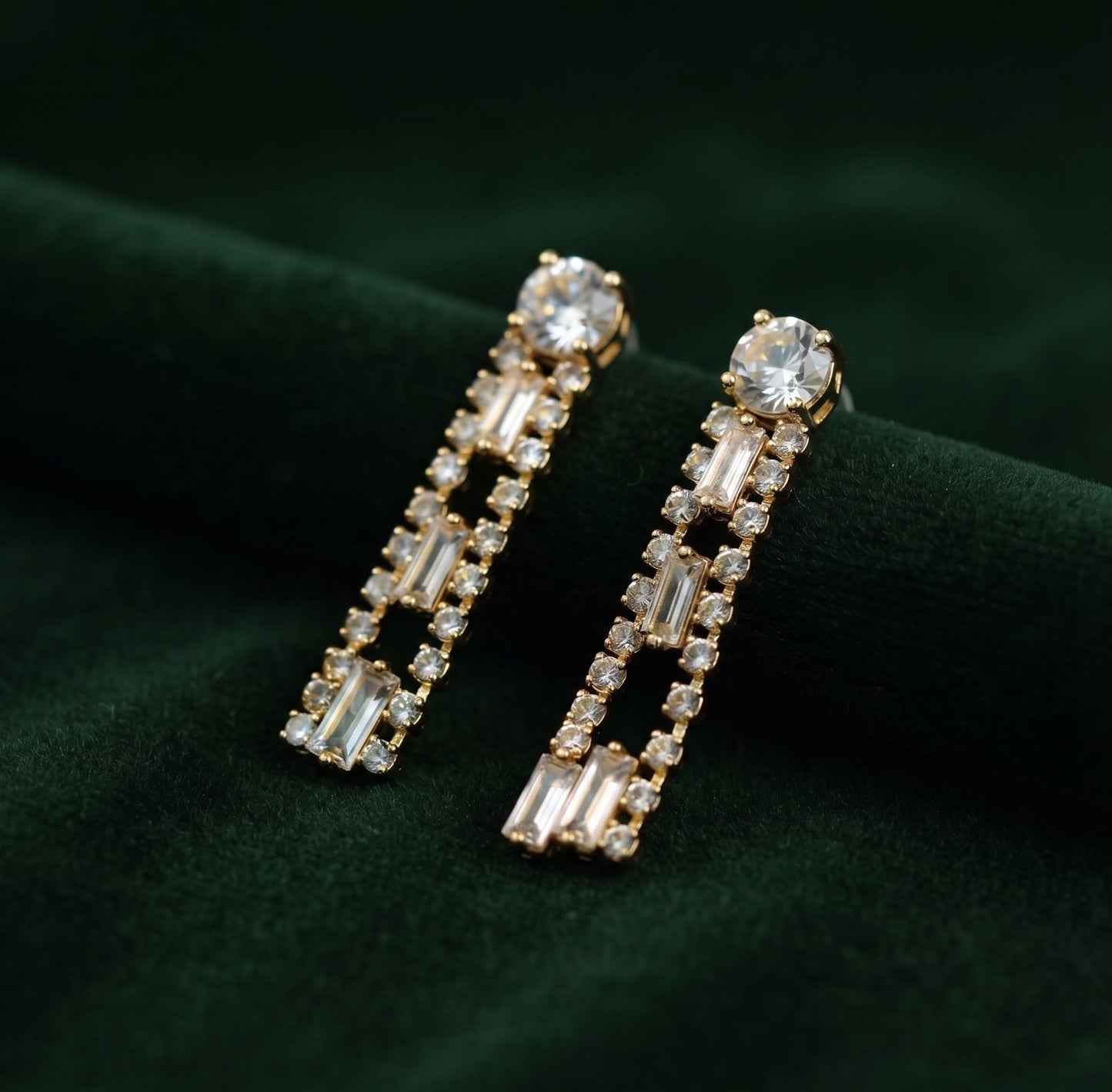 Women Layered Daimond Necklace With Earings Set