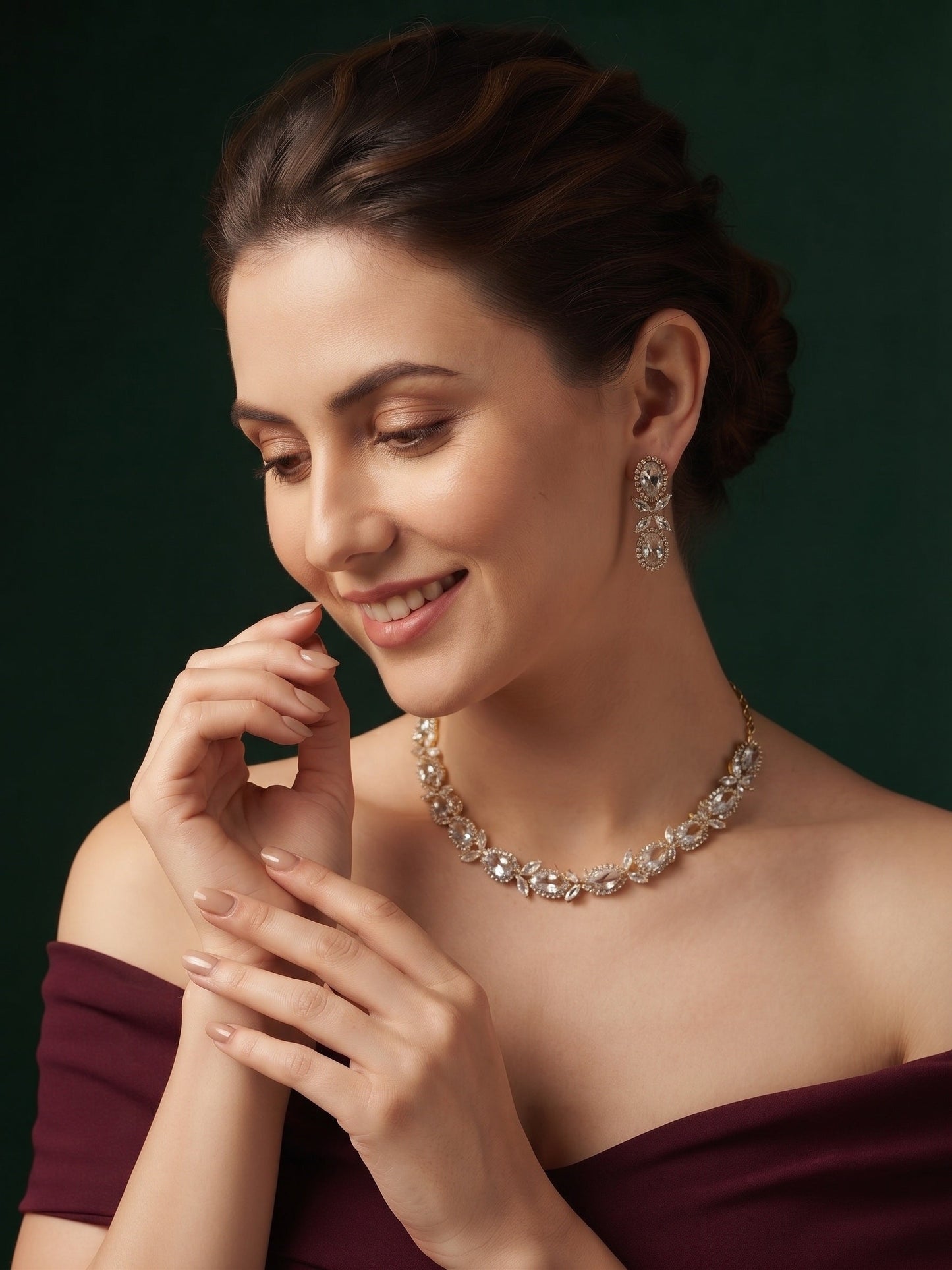 Women Gold Plated Kundan Beaded Jewellery Set