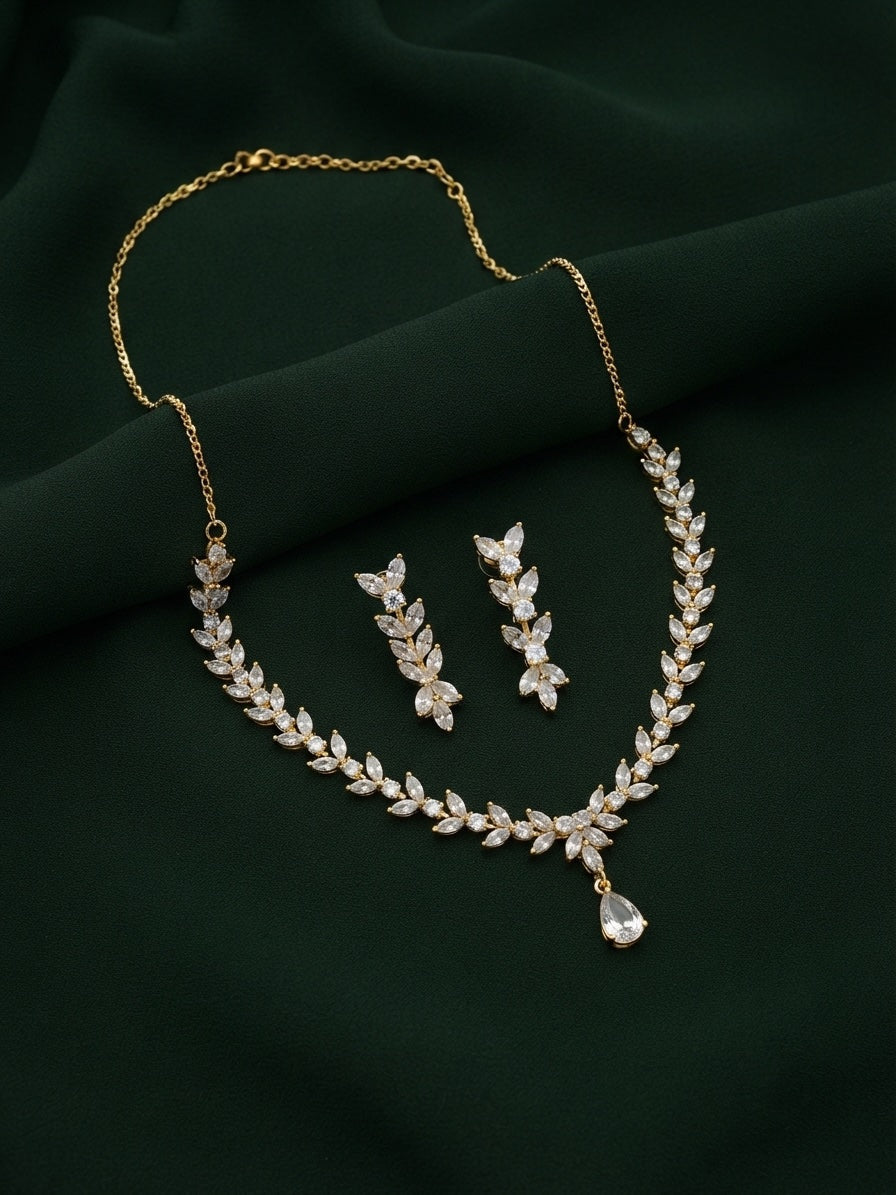 Women Gold Plated Diamond Jewellery Set