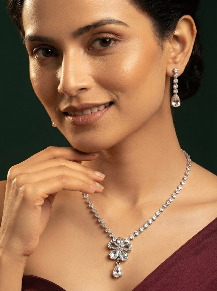 Women Silver Plated Trendy Kundan Jewellery Set