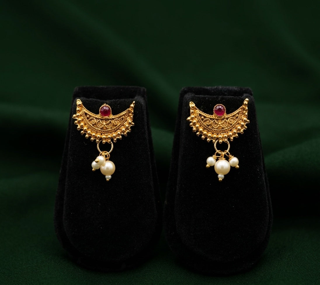 Women Gold Plated Traditional Jewellery Set With Jhumka