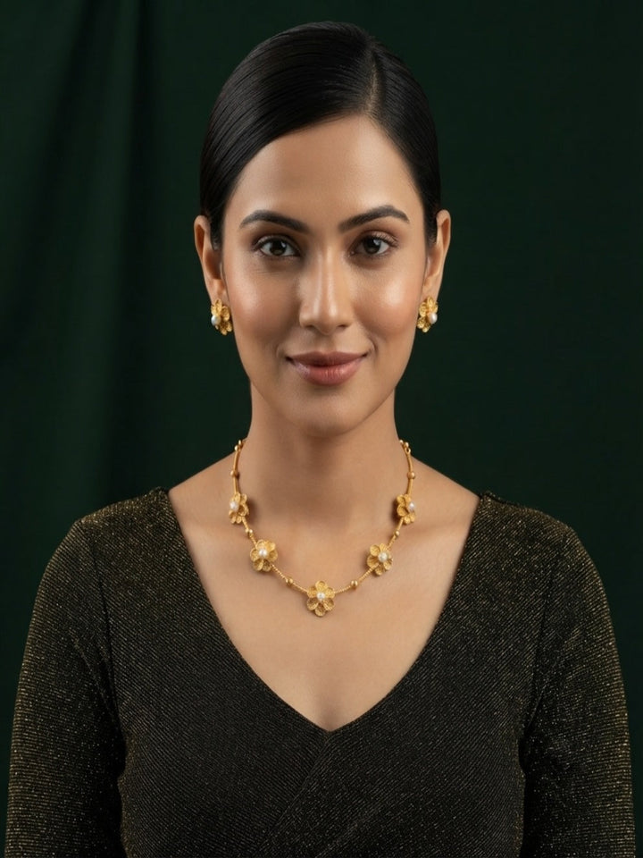 Women Gold Plated Minimal Jewellery Set