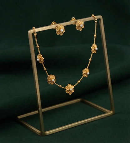 Women Gold Plated Minimal Jewellery Set