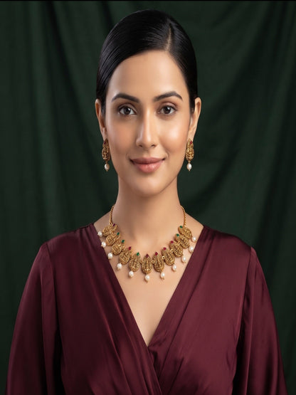Women Gold Plated Traditional Jewellery Set
