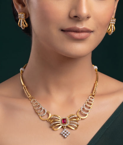 Gold-Toned Bow Design With AD Stone Jewellery Set