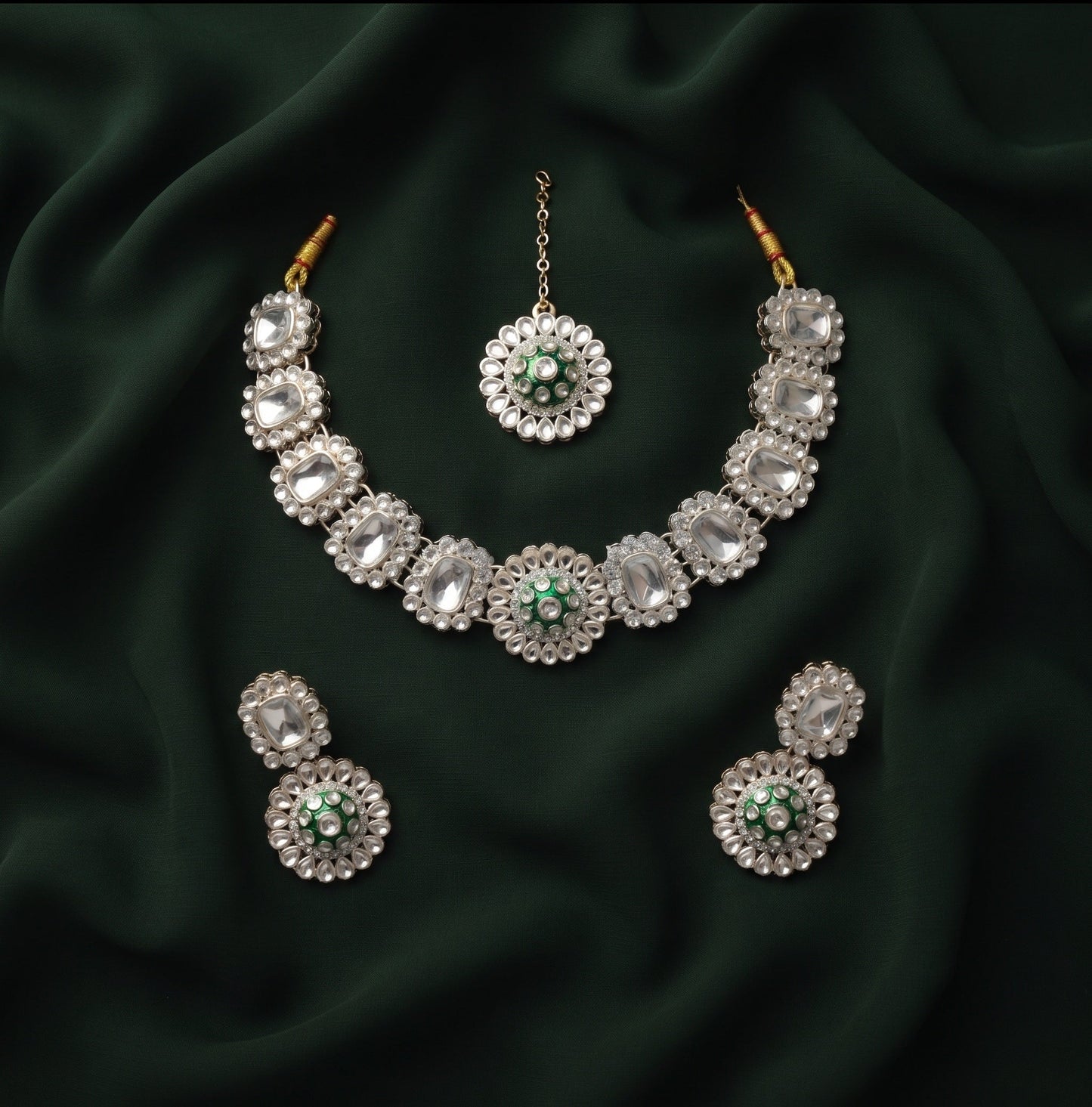 Silver-Toned Kundan-Style Necklace with Matching Earrings & Mang Tikka