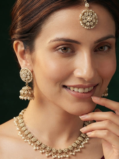 Gold Plated Kundan Beaded Jewellery Set With Mang Tika