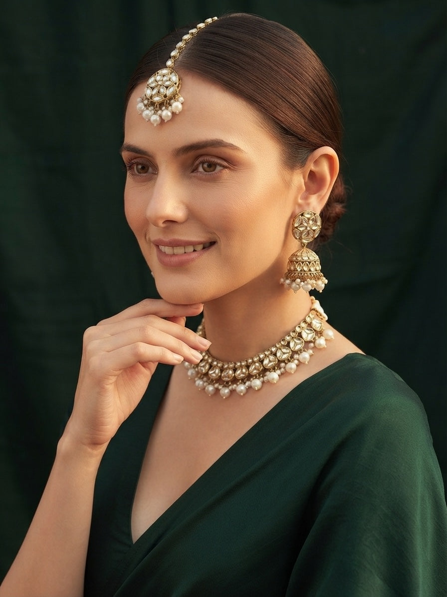 Gold Plated Kundan Beaded Jewellery Set With Mang Tika