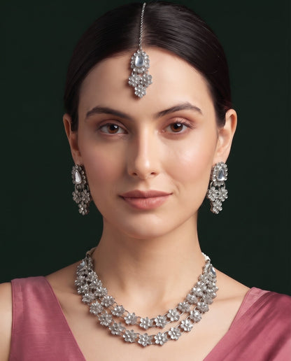 Silver Plated Kundan Beaded Jewellery Set With Mang Tikka