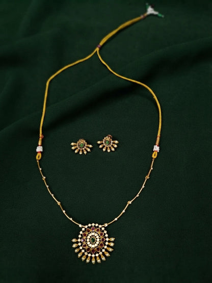 Gold-Toned Minimal Necklace with Earrings Jewellery Set