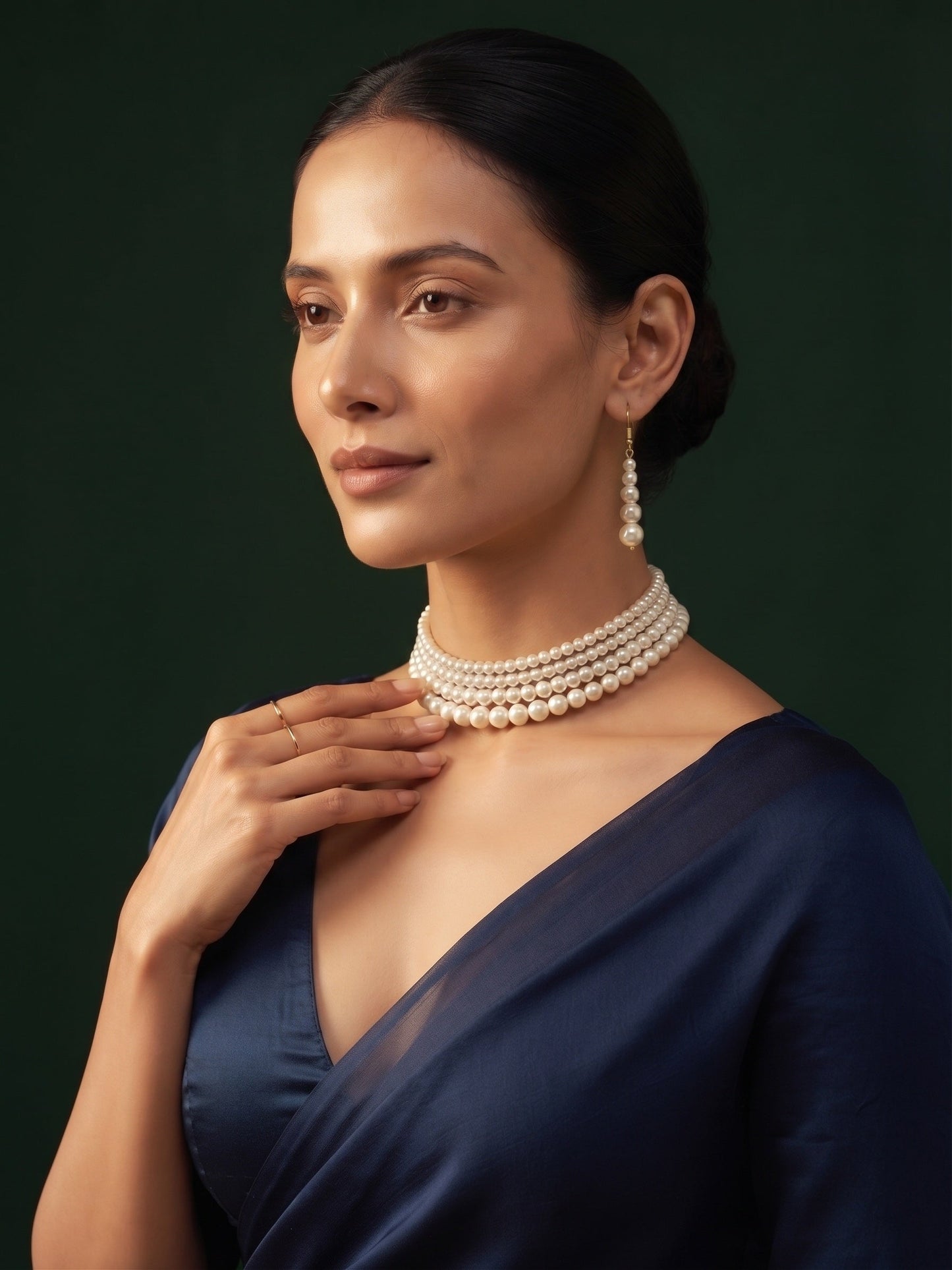 Beautiful White Pearls Statement Jewellery Set For Women