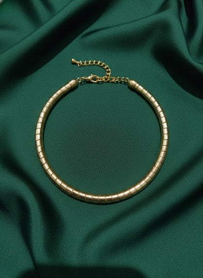Coiled Adjustable Choker Necklace