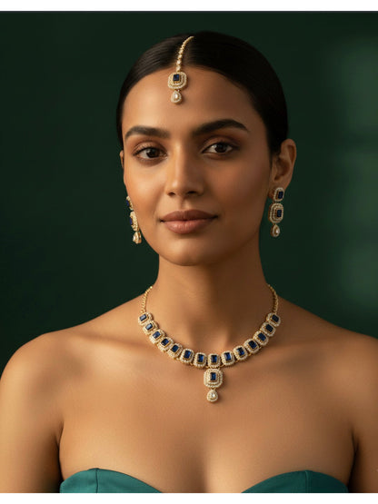 Emerald Kundan Necklace With Earings & Mang Tika