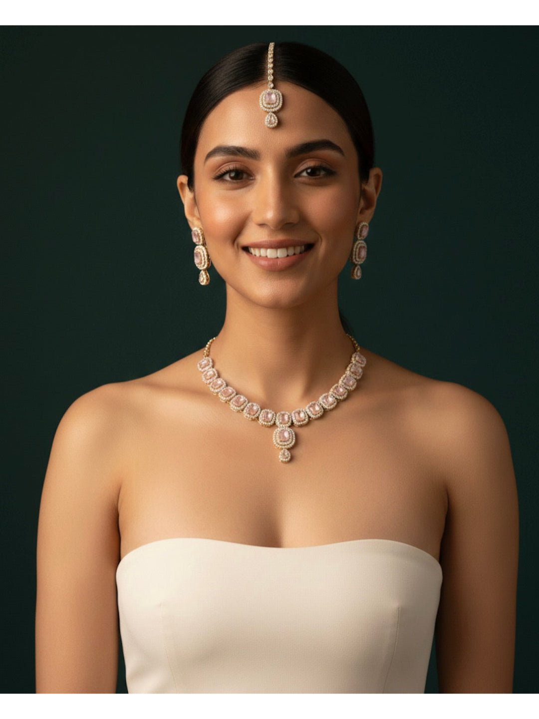 Trendy Kundan Necklace With Earings &amp; Mang Tika