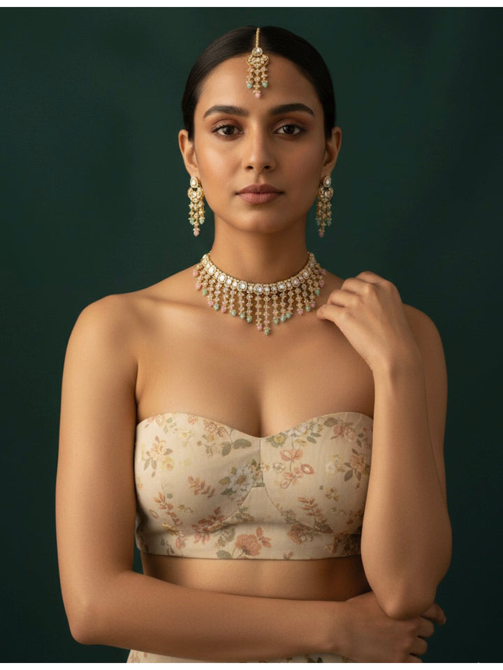 Fancy Emerald Kundan Necklace With Earings &amp; Mang Tika
