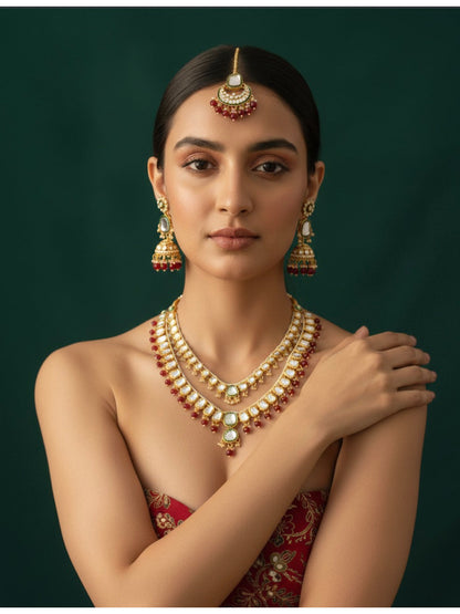 Fancy Emerald Kundan Necklace With Earings & Mang Tika