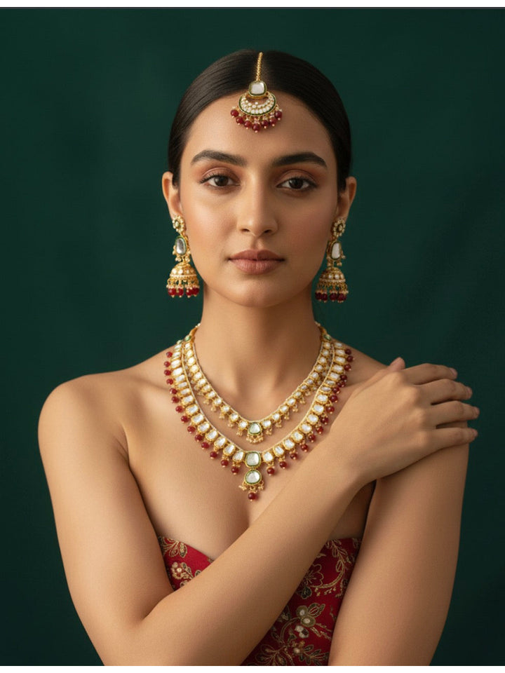 Fancy Emerald Kundan Necklace With Earings &amp; Mang Tika