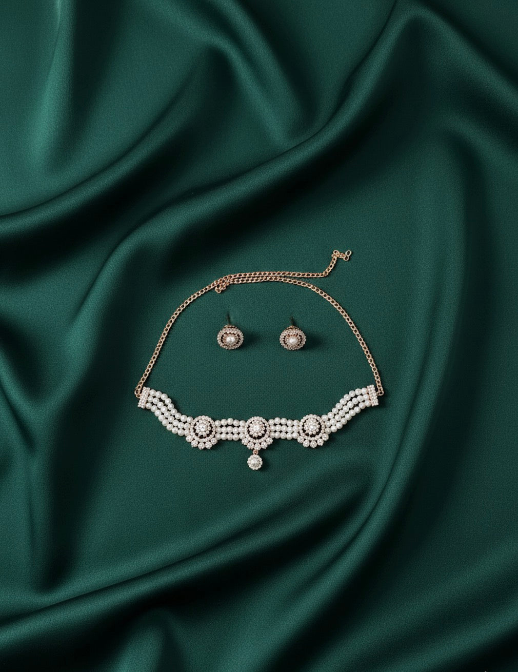 Beautiful Pearls &amp; Diamond Choker Necklace With Studs