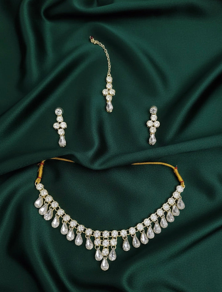 American Diamond Necklace With Earrings &amp; Mang Tika