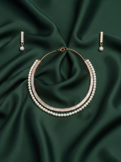 Women Peral & Stone Layered Necklace With Earrings