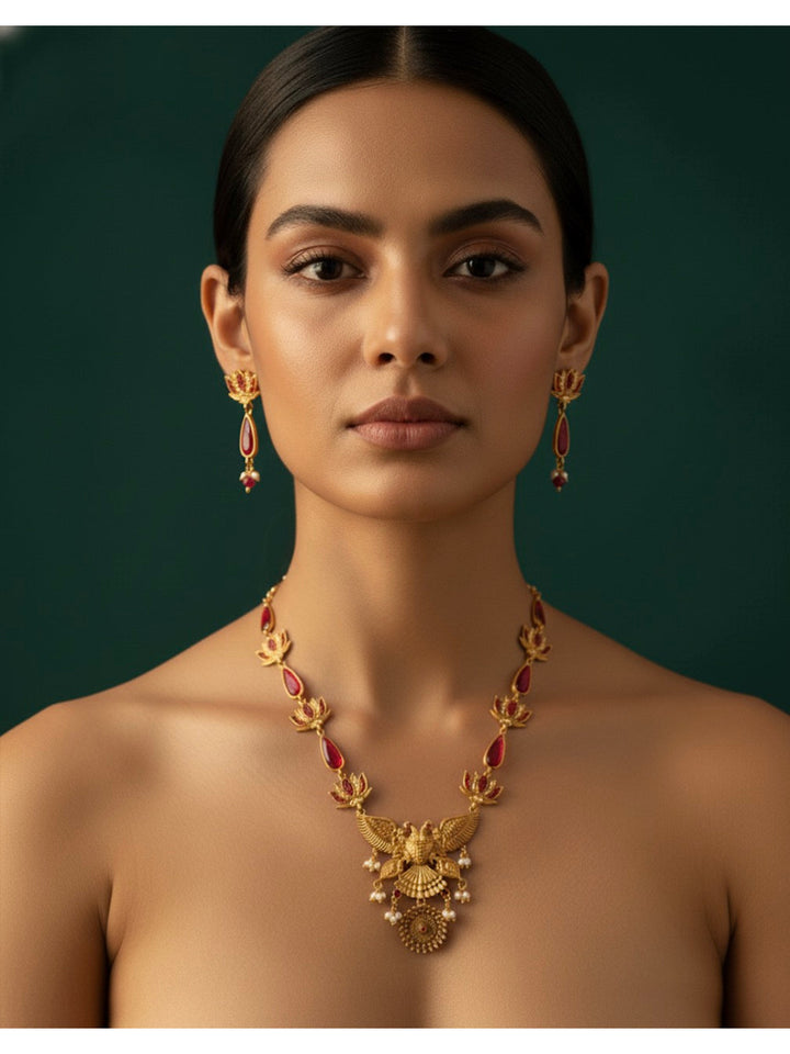 Gold Plated Lotus Design Treditional Necklace &amp; Earrings