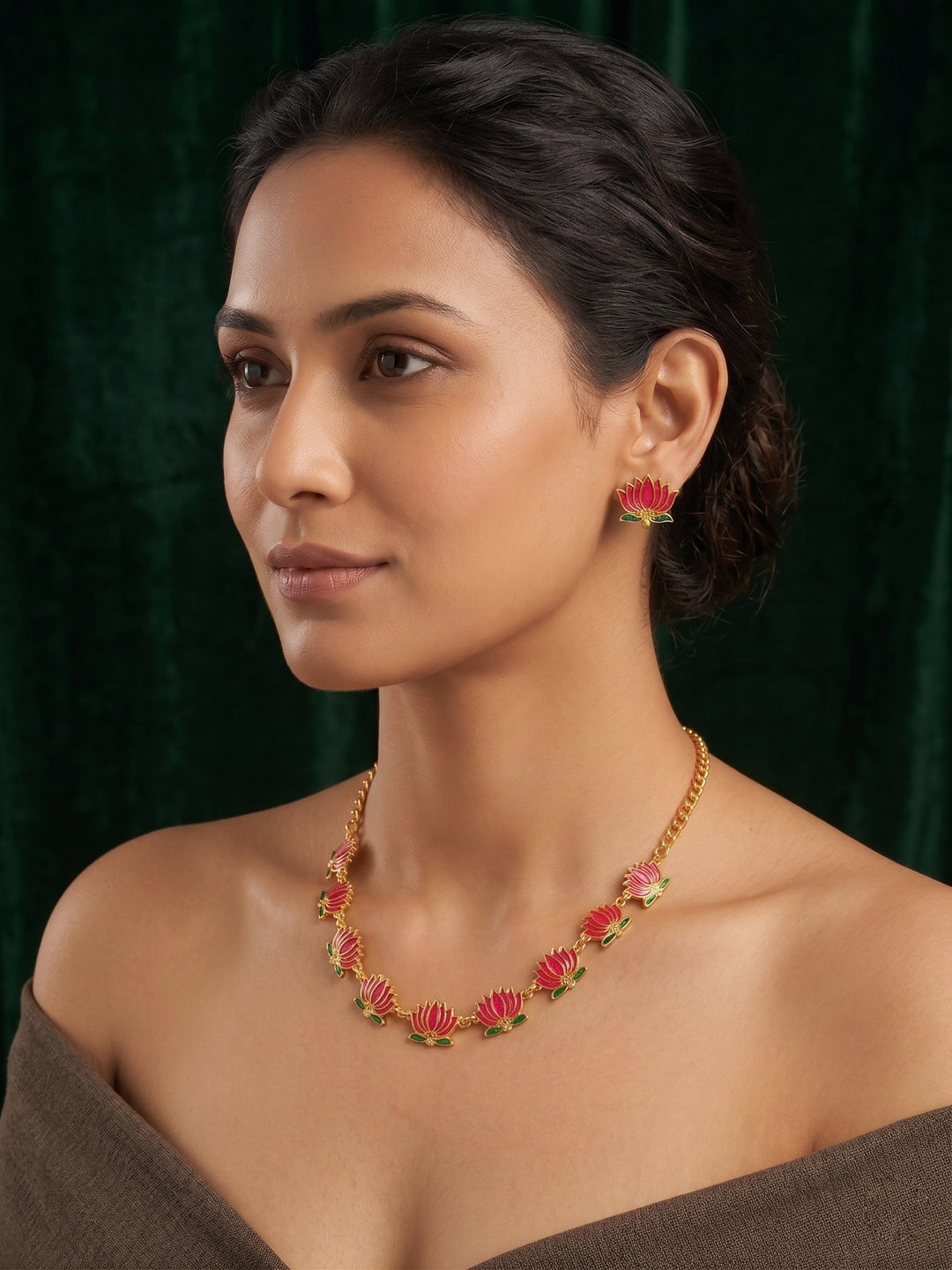 Gold Plated Treditional Lotus Necklace &amp; Earrings