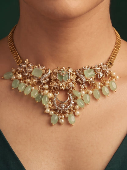 Women Gold-Plated Pearls Beaded Necklace