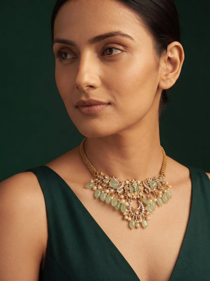 Women Gold-Plated Pearls Beaded Necklace