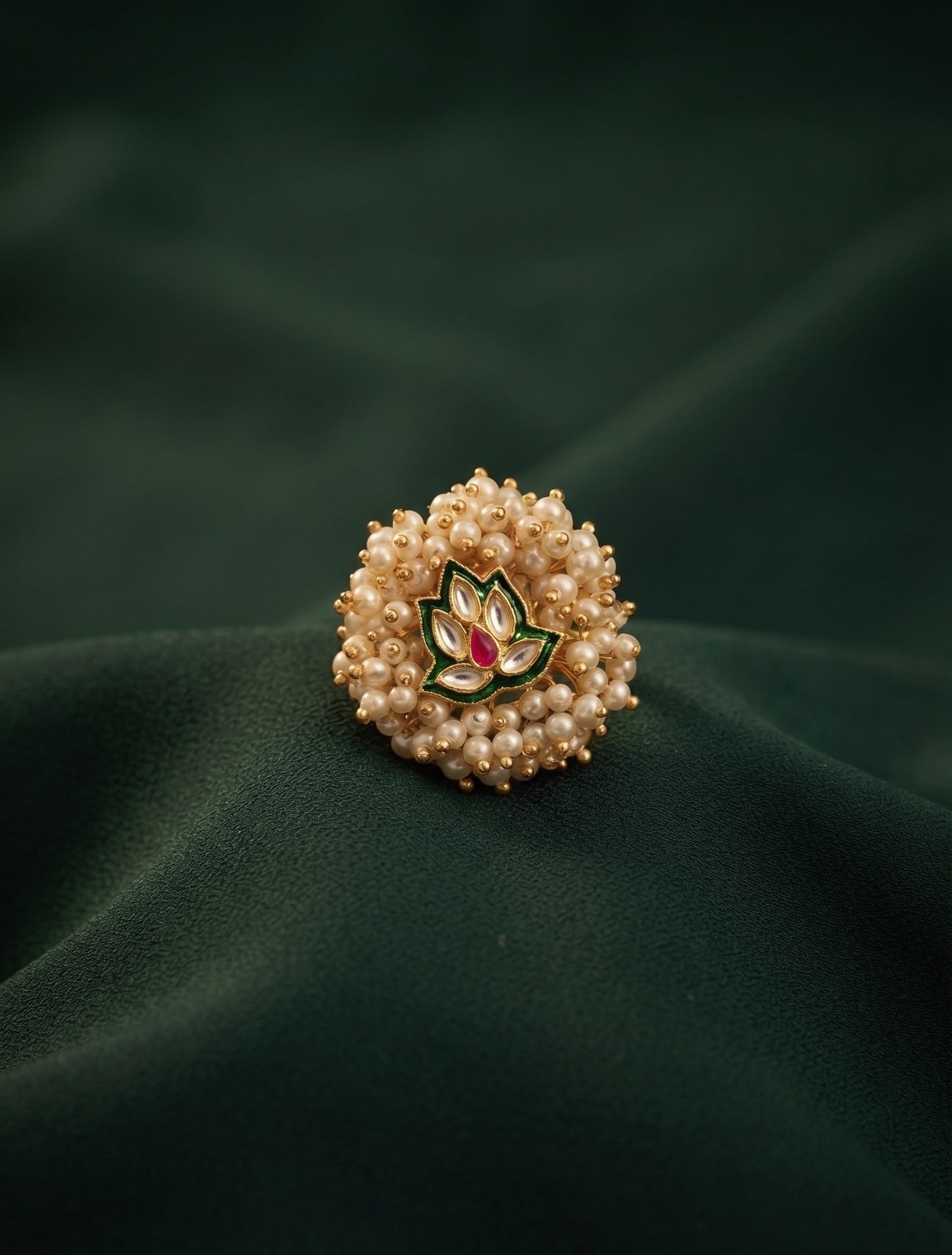 Women Gold-Plated Pearls Beaded Flower Ring