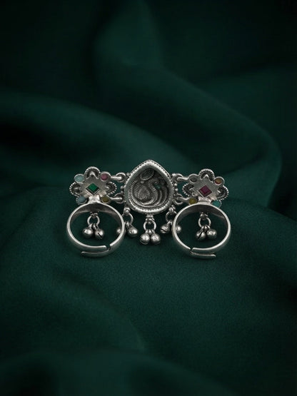 Silver-Plated Traditional Statement Double Finger Ring