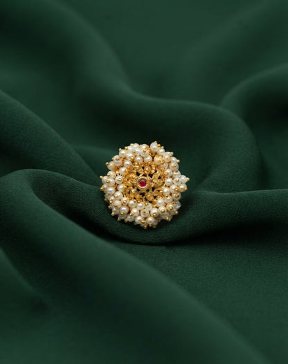 Women Gold-Plated Pearls Beaded Flower Ring
