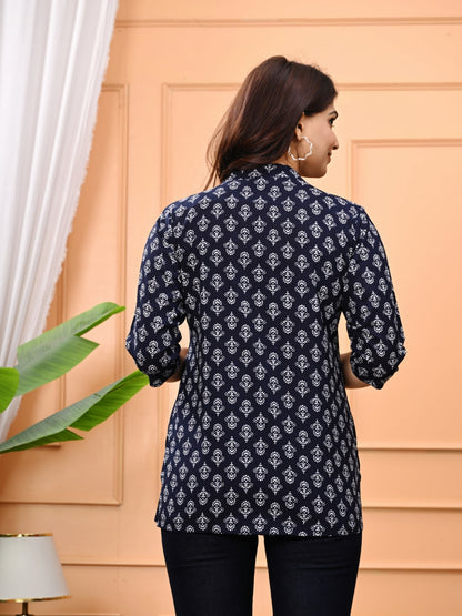 Navy Blue Printed Cotton Straight Kurti With 3/4Th Sleeves