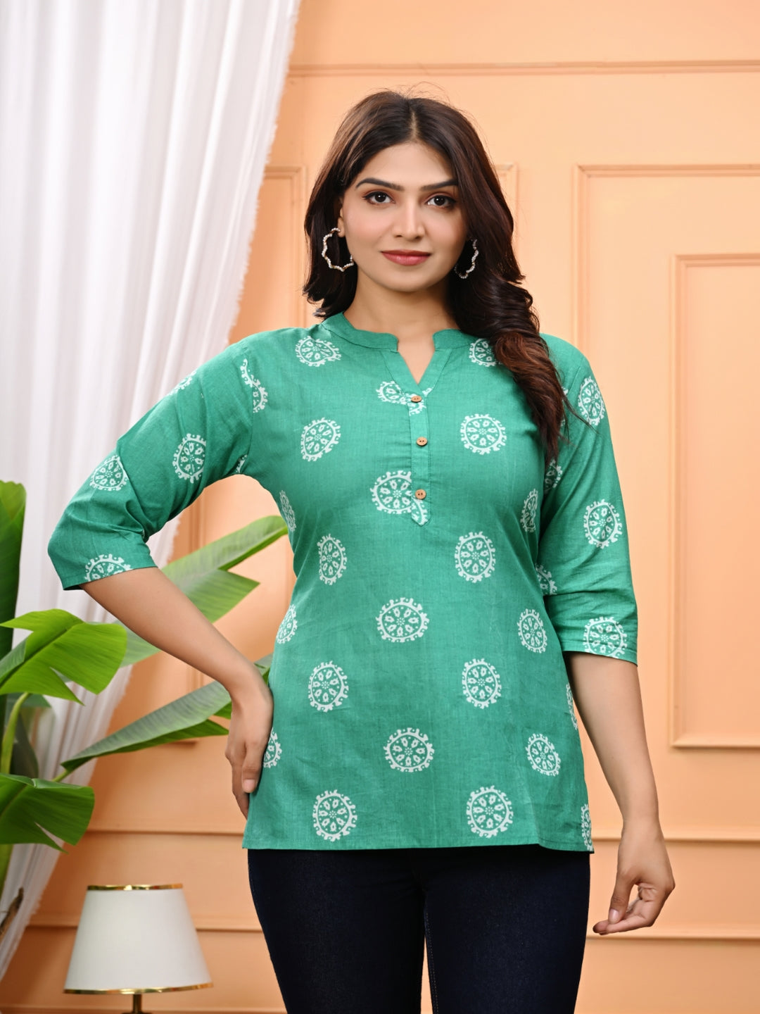 Green Printed Short Kurti With Wooden Buttons & 3/4 Sleeves
