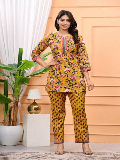 Yellow Floral Printed Straight Kurta With Tapered Pants Set