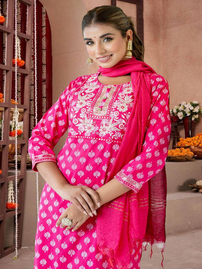 Traditional Pink Printed Cotton Kurta Set With Dupatta