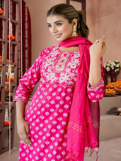 Traditional Pink Printed Cotton Kurta Set With Dupatta