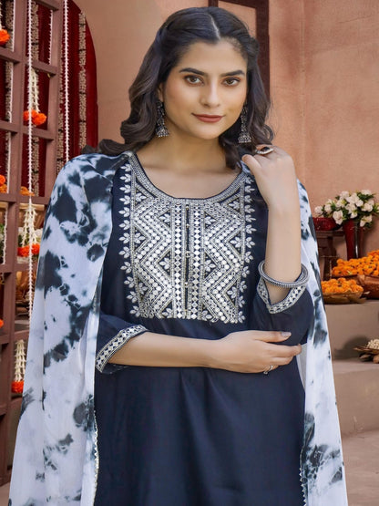 Black Embroidered Cotton Kurta Set With Tie-Dye Dupatta