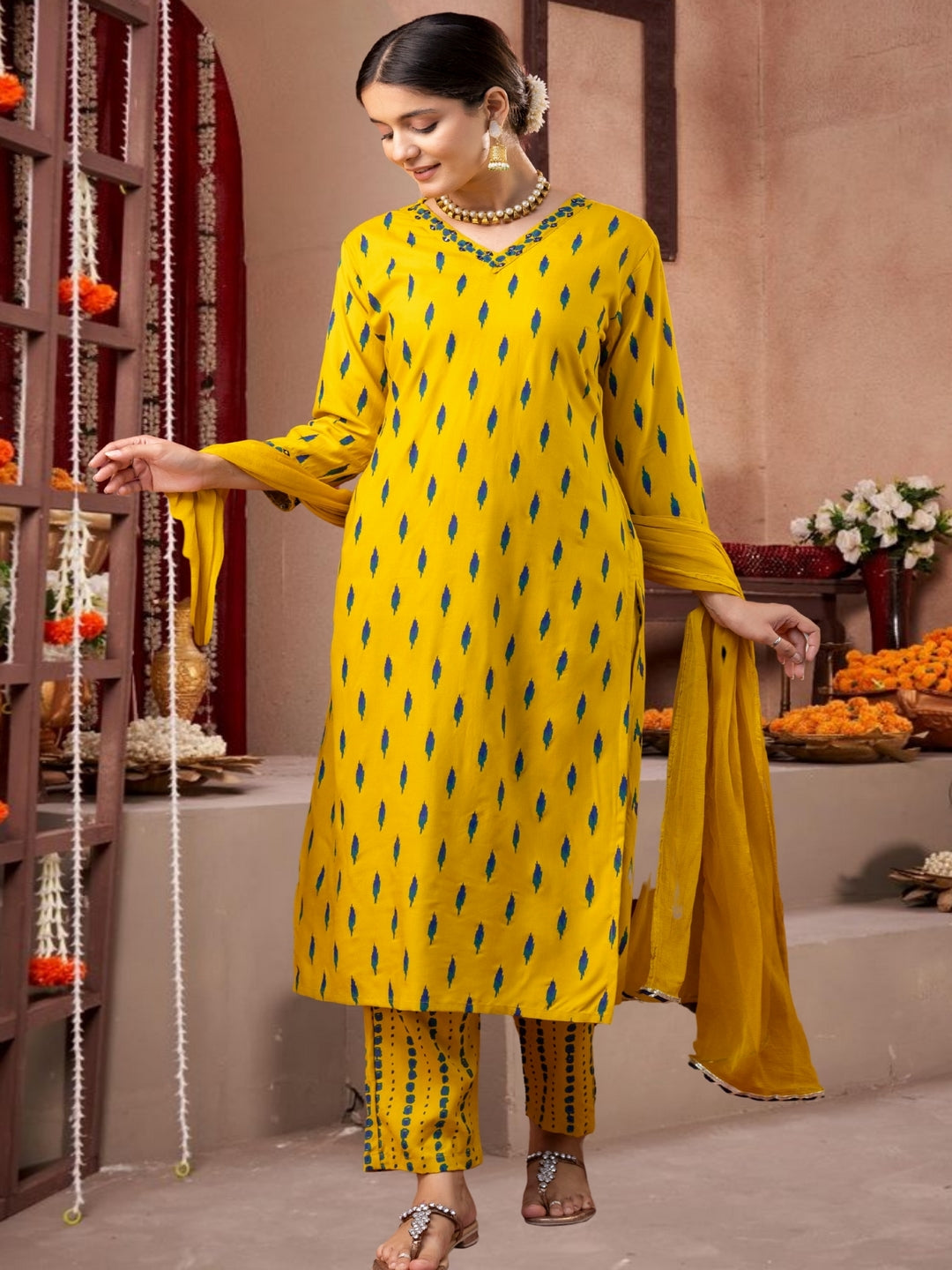 Yellow Ikat Print Cotton Kurta Set With Dupatta