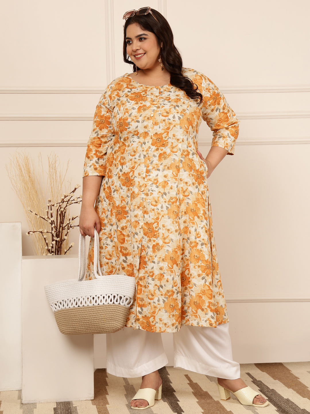 Cotton Flex Flex Calf Length Printed Straight 3/4 Sleeves Round Kurta