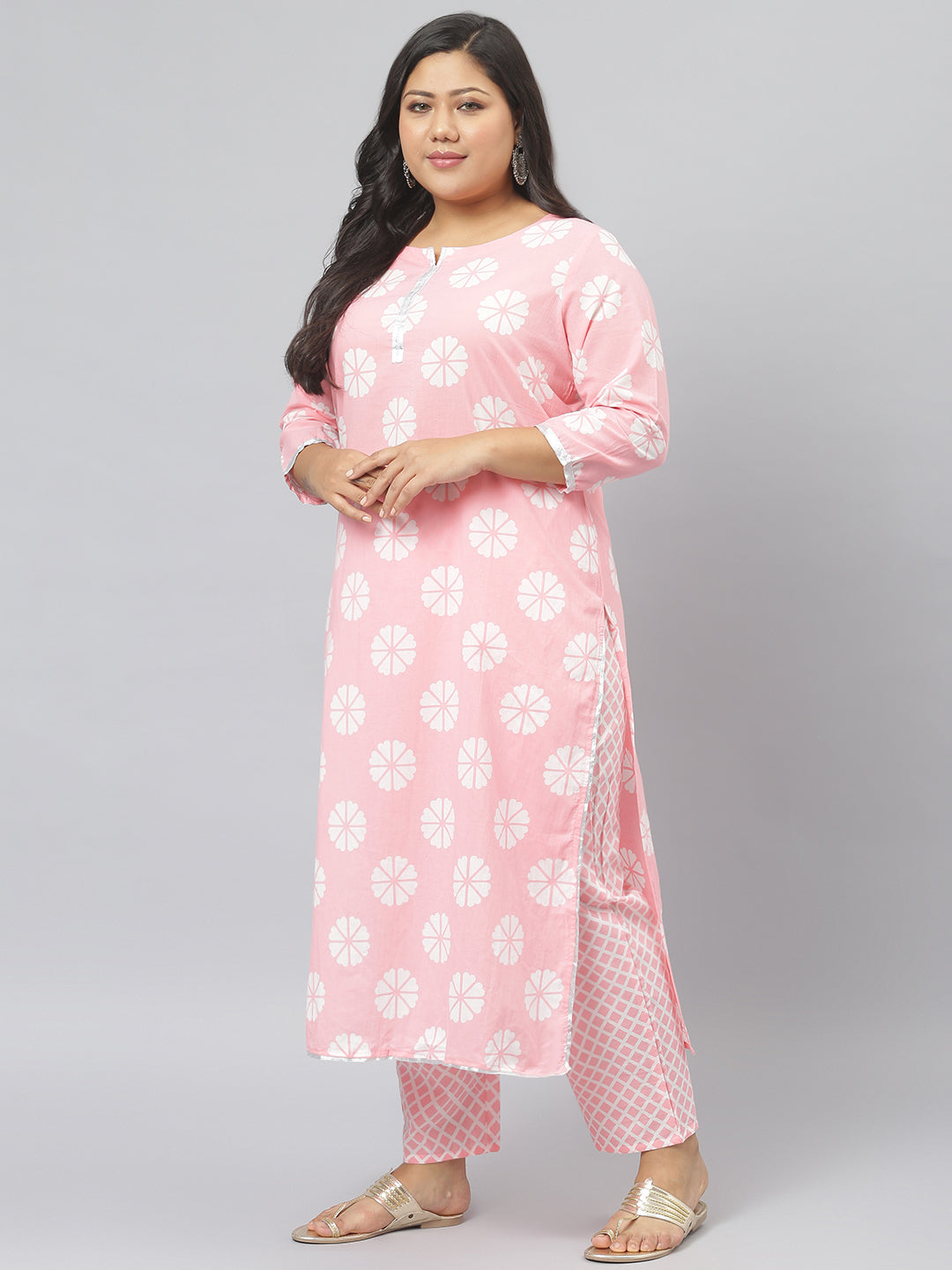 Women Printed Cotton Straight Kurta Pant Dupatta Set (Pre-Order)