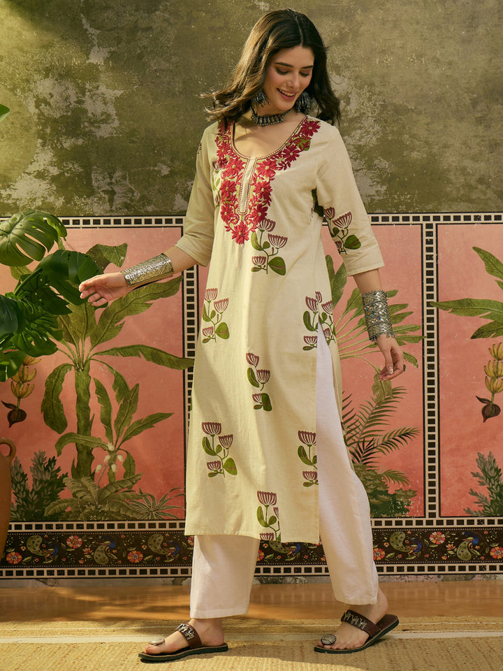 Floral Printed &amp; Embroidered Cotton Straght Kurta