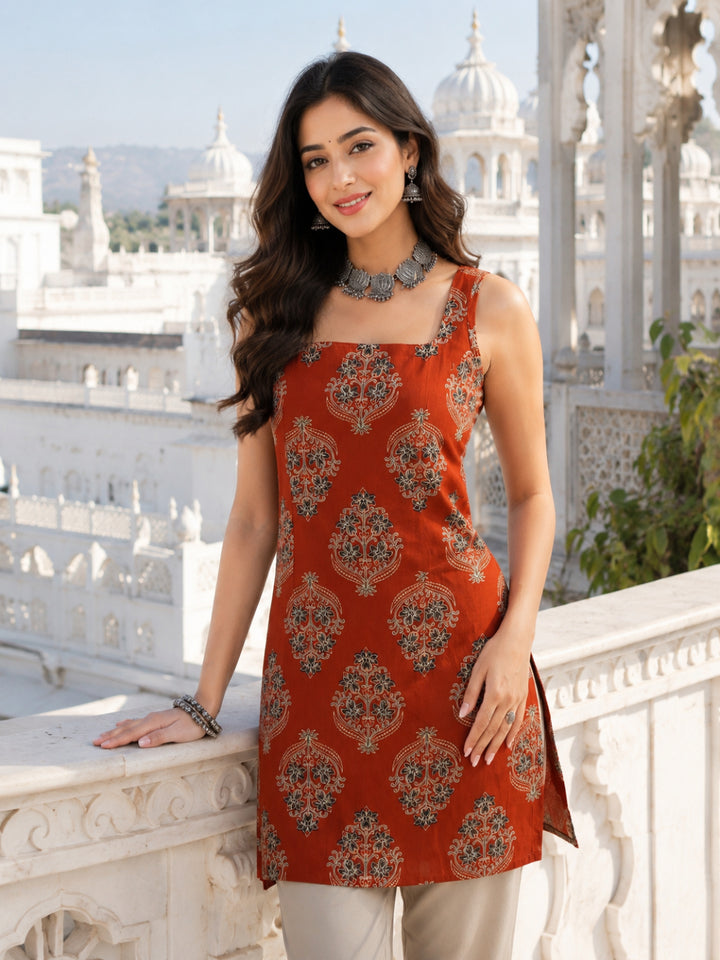 Ethnic Motifs Printed Square Neck Pure Cotton Kurti