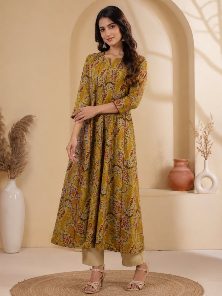 Women Ethnic Motif Printed V-Neck A-Line Cotton Kurta