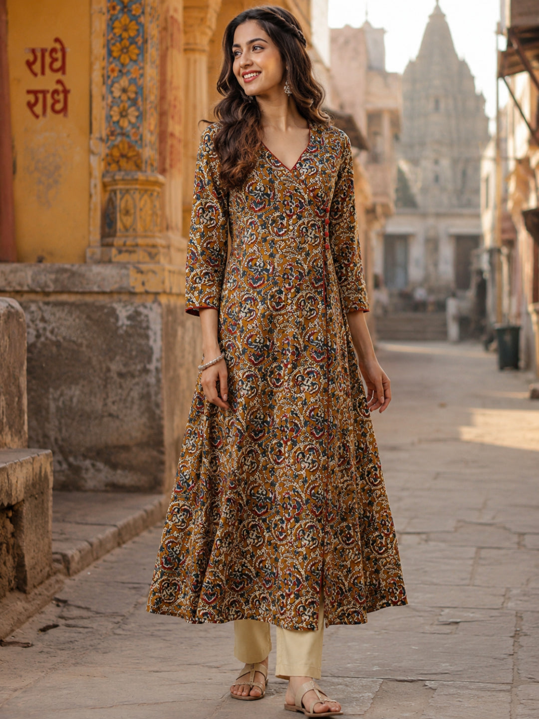 Women Ethnic Motifs Printed Floral Kurta