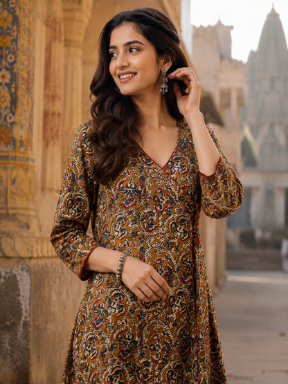 Women Ethnic Motifs Printed Floral Kurta