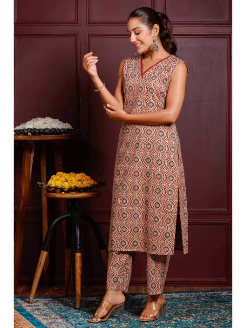 A-Line Printed Cotton Kurta Set, view 3