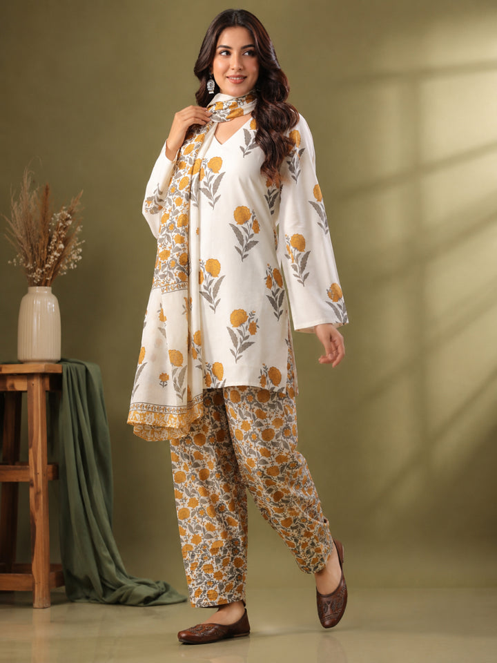 Floral Printed V- Neck Long Sleeves Pure Cotton Farshi Kurta Set