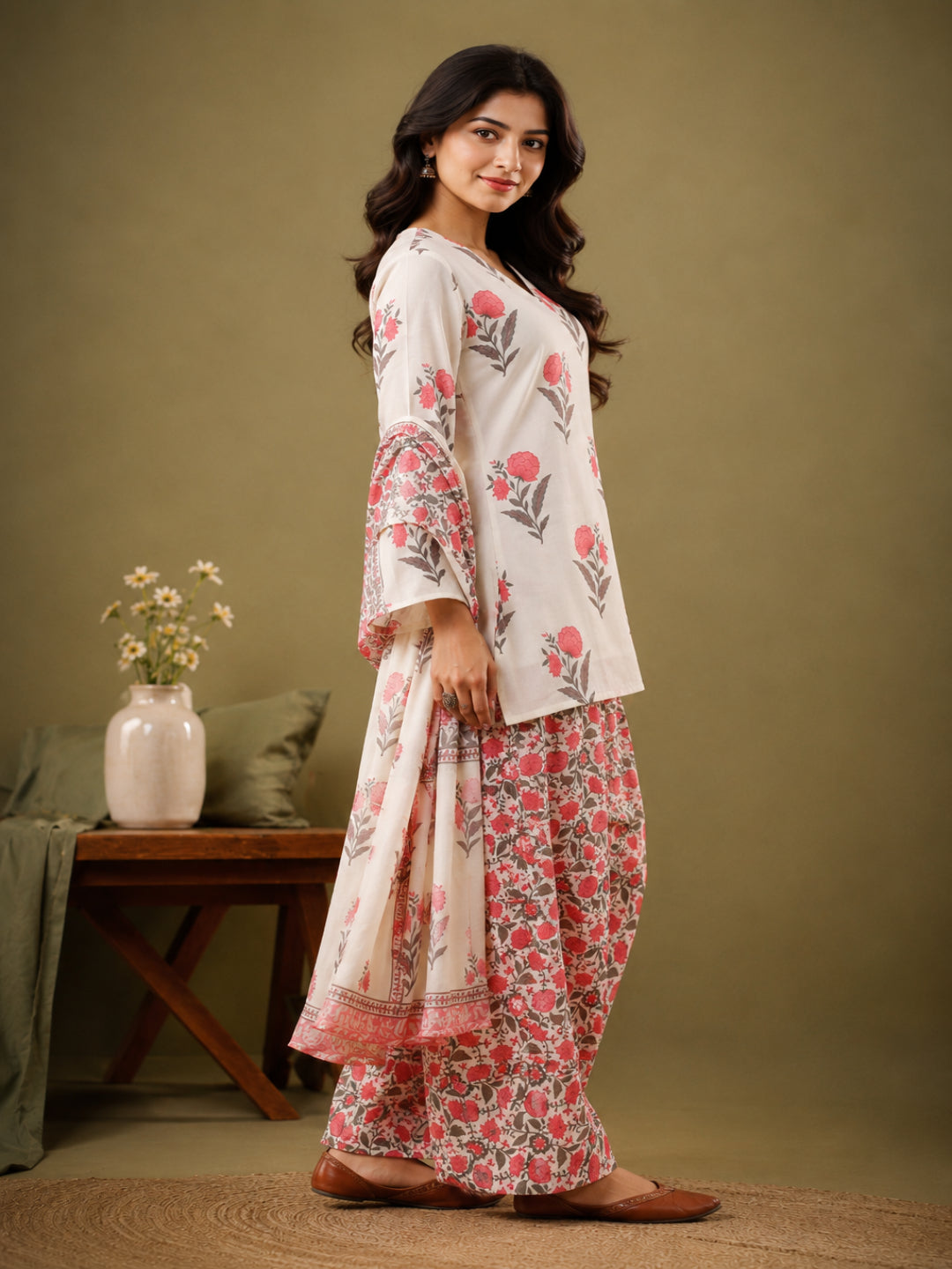 Floral Printed V- Neck Long Sleeves Pure Cotton Farshi Kurta Set