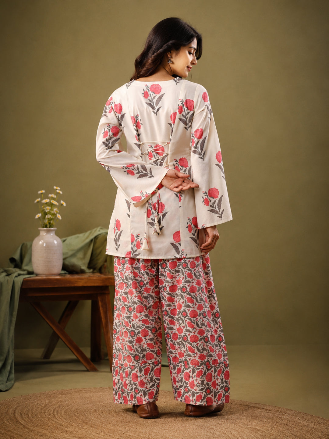 Floral Printed V- Neck Long Sleeves Pure Cotton Farshi Kurta Set