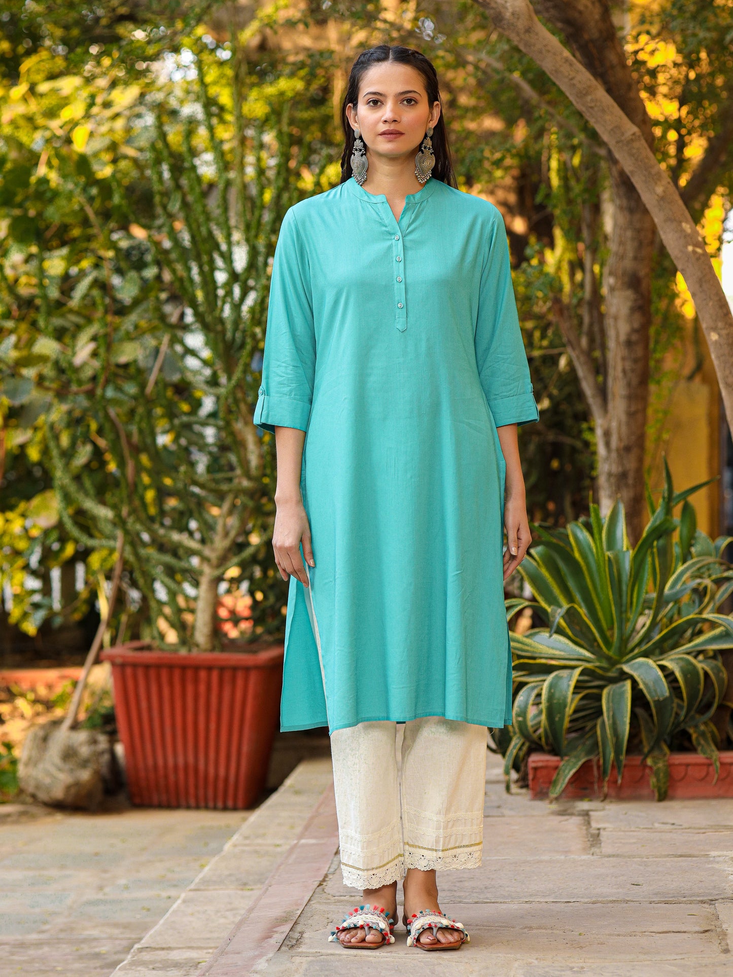 The Mishri Solid Teal Modal Rayon Kurta